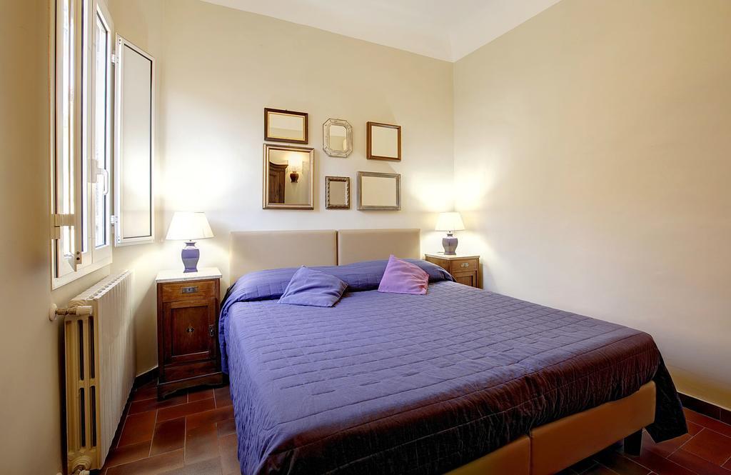 Florence View Apartment Номер фото